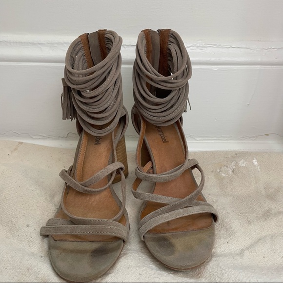 Jeffrey Campbell Despina Strappy Leather Block Heels Sandals Tan Suede Tassel 7 - Picture 5 of 9